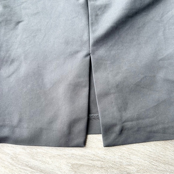 Zara  Stretchy Black Knee Length Skirt - Picture 9 of 9